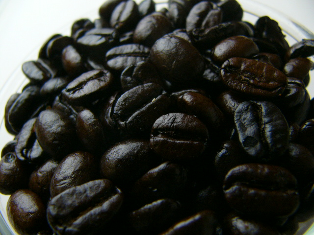 画像1: オーガニックコーヒー（有機無農薬コーヒー）(生豆ー写真は焙煎豆ですが、焙煎前の生豆です）
